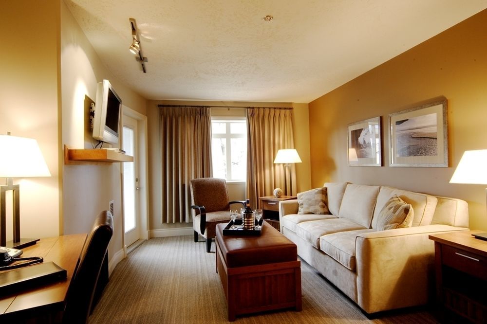 Old House Hotel كورتيناي المظهر الخارجي الصورة